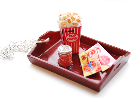 Movie Night Junk Food  Halsband