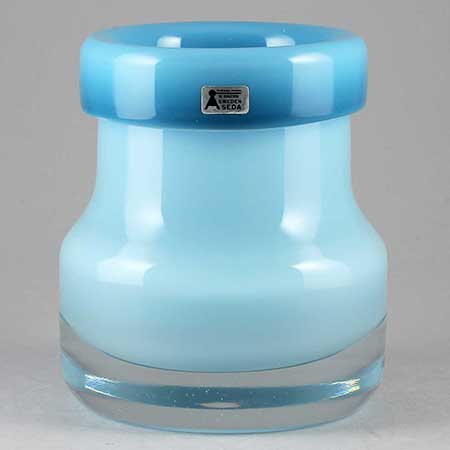 Bo Borgström Åseda vase Model B5/213. Height 13 cm / 5.1 in