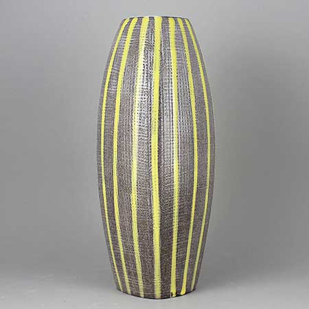 Ingrid Atterbergs Upsala Ekeby Presenta Vase. Model 2226. Height 22,5 cm