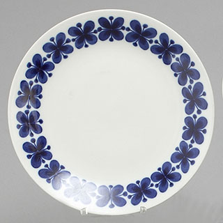 Marianne Westman Mon Amie Plate with flower border