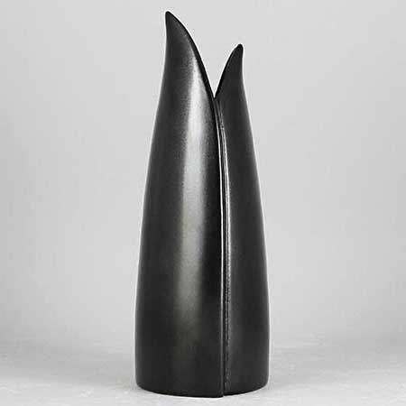 Stig Lindberg Endiv Black vase, height 18 cm