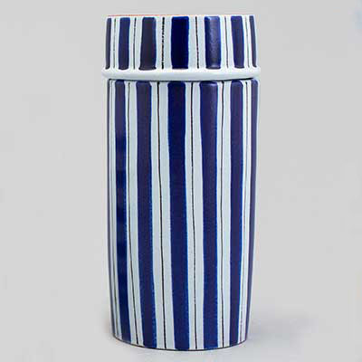 Stig Lindberg Faience Jar with lid (model 207), height 15 cm