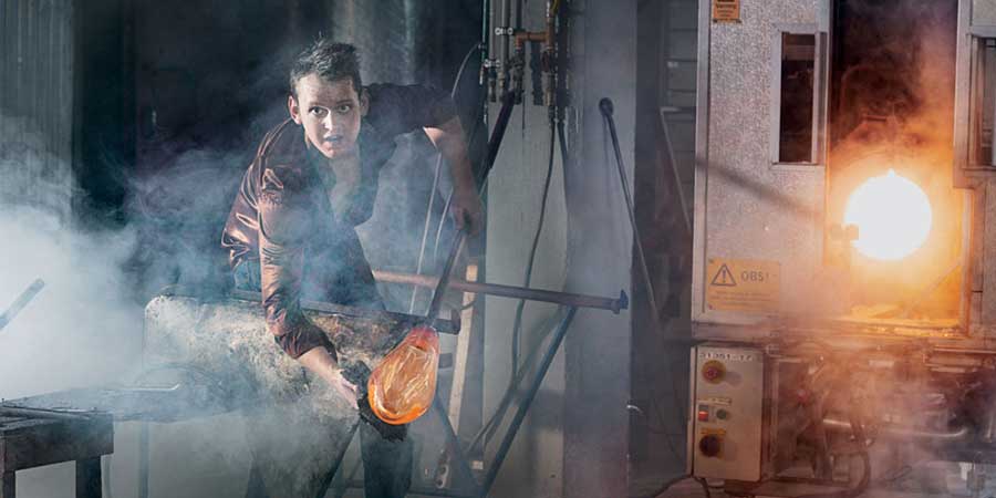 Work in in the glasswork