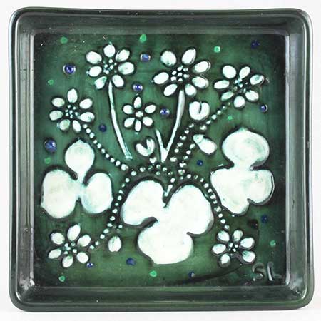 Sylvia Leuchovius wall plaque Flowers (1970s) Length 13 cm / 5.1 in
