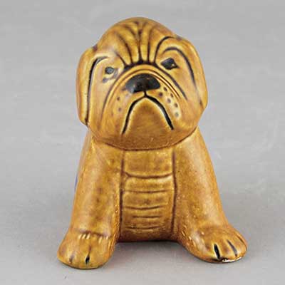 Lisa Larson Kennel boxer