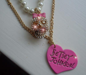 Betsey Johnson necklace skulls and pearls.