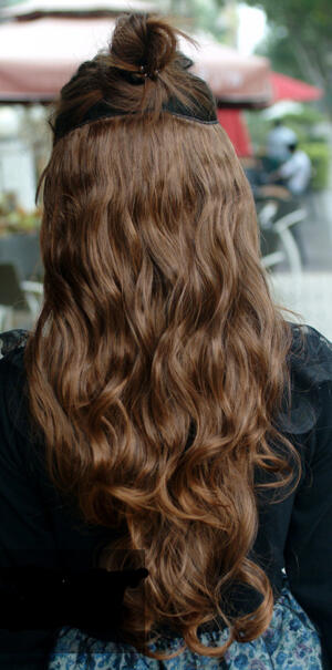 Hair extensions light blonde.Clip on.