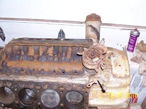 1952 Chrysler 331 ci Hemi motor