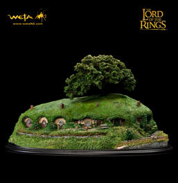Bag's End Polystone Diorama - Regular Edition