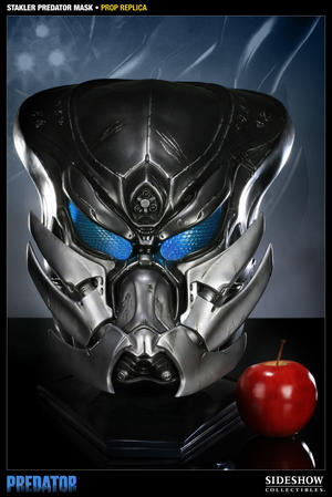 Predators: Stalker Predator Mask Prop Replica