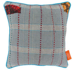 Vintage pillow -  Heritage Blue