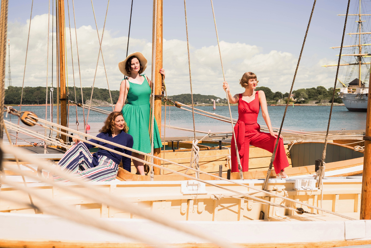 4. emmy design vintage 1930s art deco beach pajamas red jumpsuit palazzo pants beachwear riviera wool knit wrap cardigan sail sundress plussize