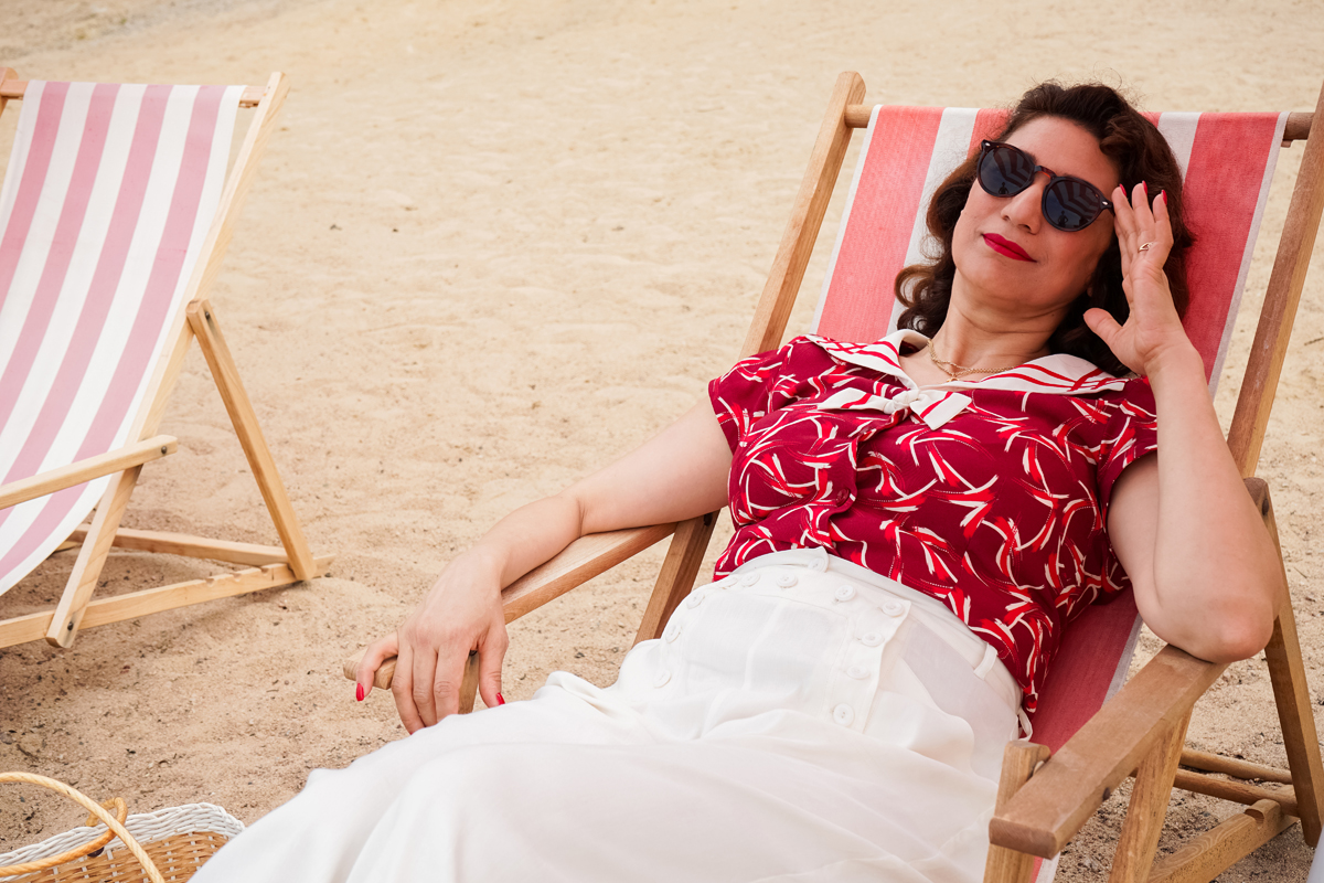 emmy design vintage style clothing 1930s 1940s fashion sailor top blouse french navy maritime beach art deco red and white sailor pants white linen