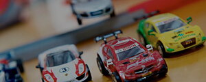 Snabba bilar Allt från racing, sportbilar till formel 1 Hitta din snabba favorit