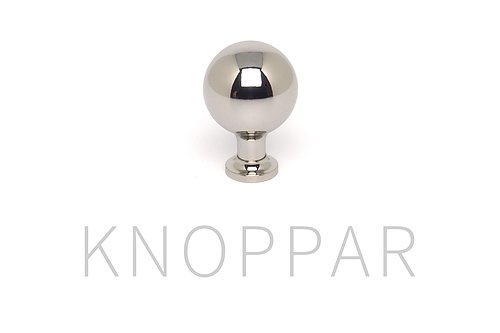 dörrknoppar och handtag