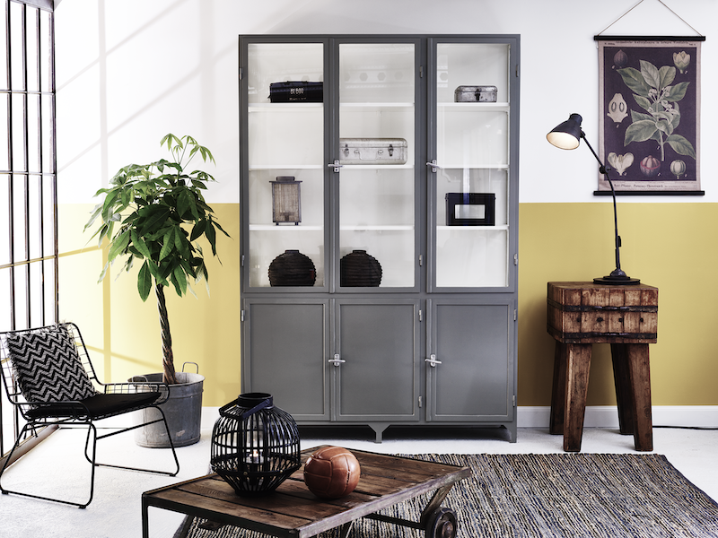 Display Cabinet