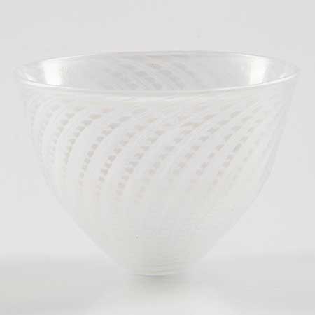 Bertil Valliens Minos Skål vit (modell 58464), diameter 12 cm