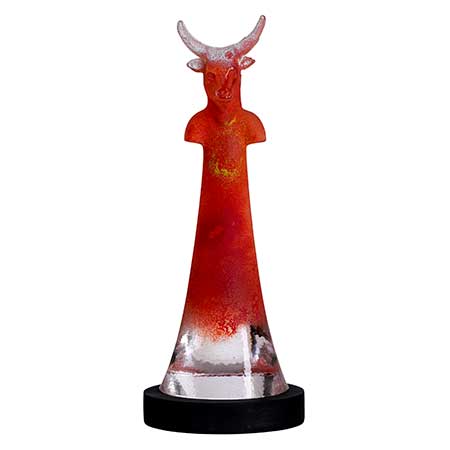 Kjell Engman Kosta Boda Well Bull (model 90134)