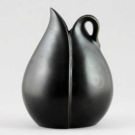 Stig Lindberg Endiv Black vase, height 12 cm