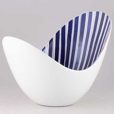Stig Lindberg Faience Undulating bowl (model 172), height 20 cm