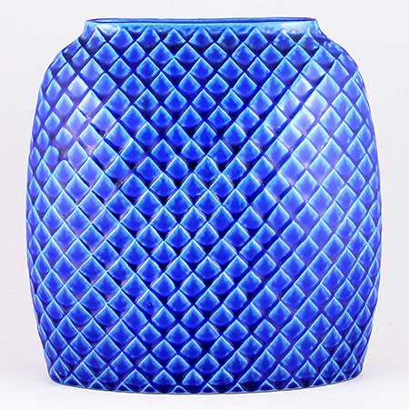 Stig Lindberg Fjäll Vase, length 18 cm