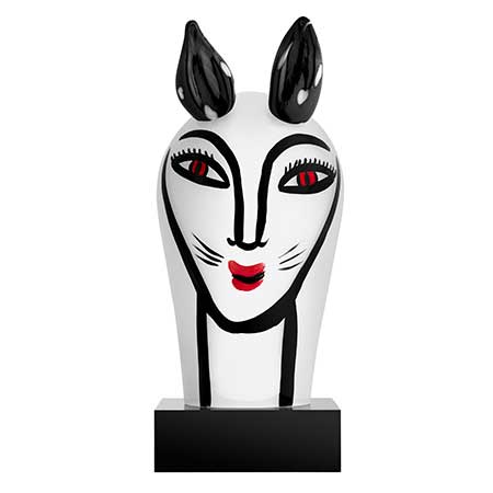 Ulrica Hydman-Vallien’s Kosta Boda Caramba White face figurine. (Model 91110)