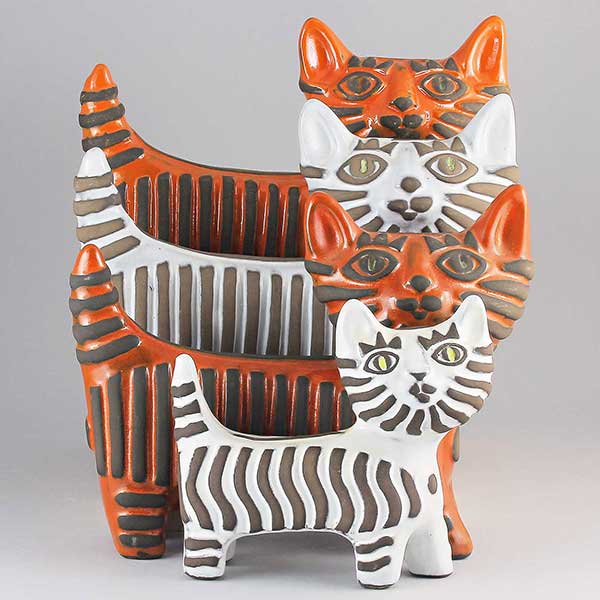 Dorothy Clough modernistic cats
