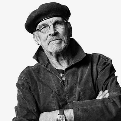 Bertil Vallien with his usual beret