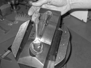 putsning av rosenholm matsilver