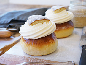 SEMLOR MED MANDELCRÉME